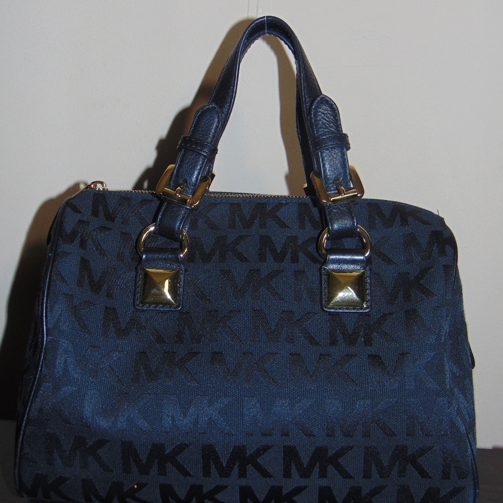 ❌SOLD❌Michael Kors Grayson Medium Black Satchel